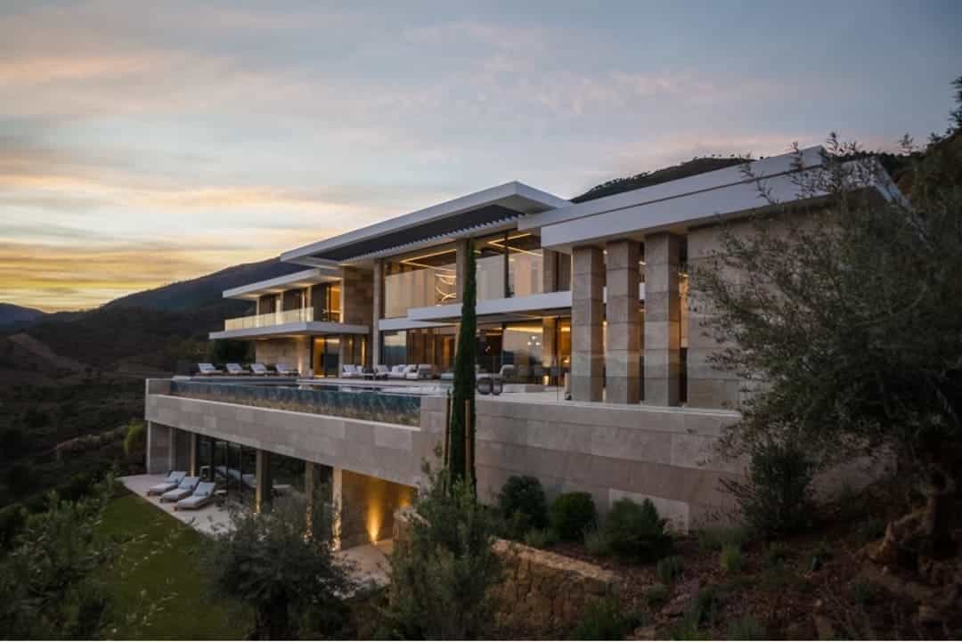 villa metaluxury